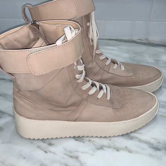 ** HOST  PICK**  FEAR OF GOD military sneaker grey taupe size 43/10 - Picture 4 of 13
